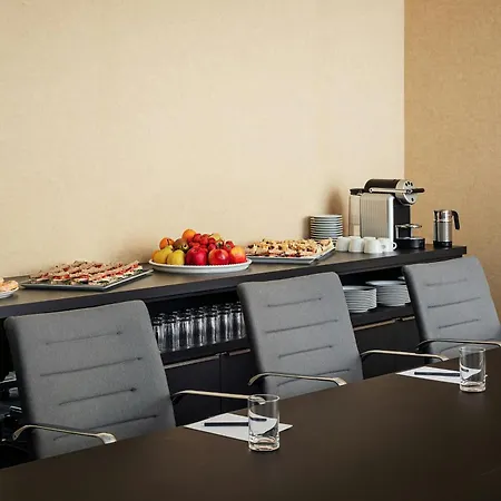 Courtyard By Marriott Hotel Plzen