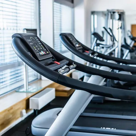 Отель Courtyard By Marriott Пльзень