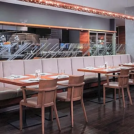 Courtyard By Marriott Hotel 4*
