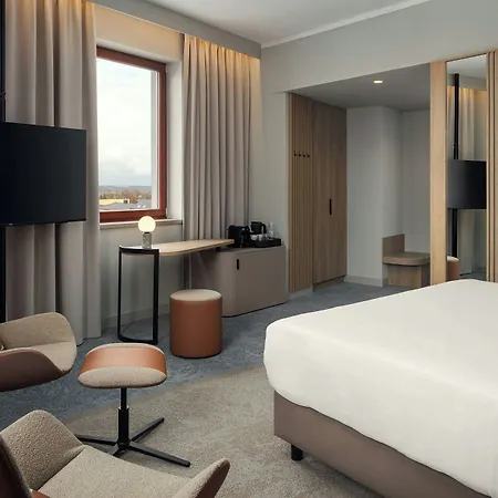 Courtyard By Marriott Szálloda