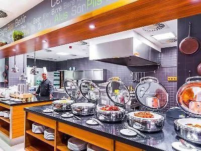 Courtyard By Marriott 4*