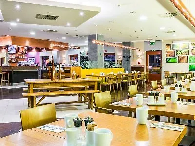 فندق Courtyard By Marriott 4*