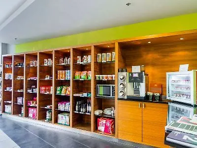 Courtyard By Marriott بلزن