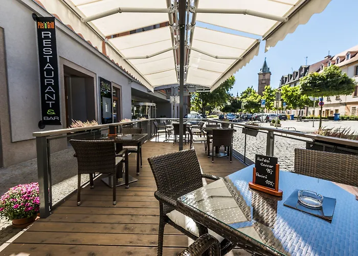 Courtyard By Marriott Hotell 4*
