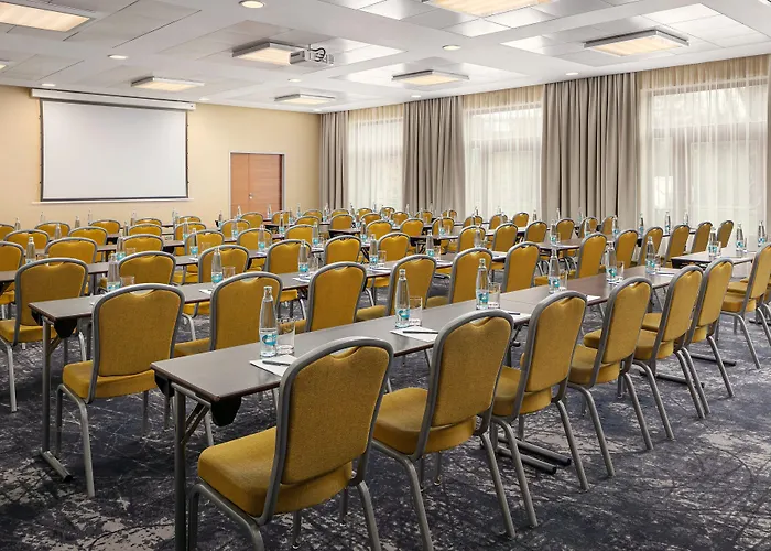 Hotell Courtyard By Marriott Plzeň