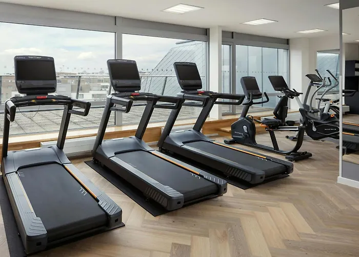 Hotell Courtyard By Marriott 4*
