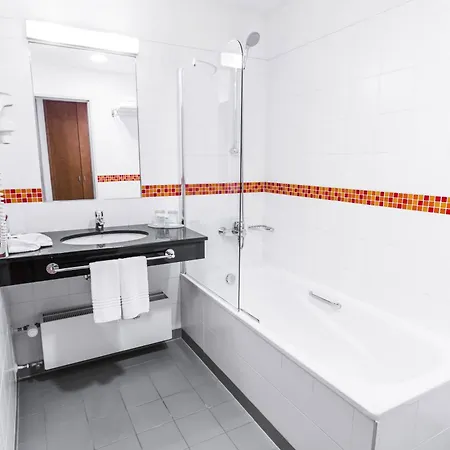 Courtyard By Marriott Hotel Plzen