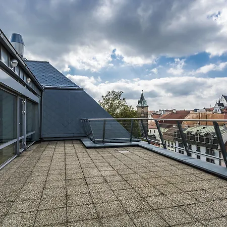 Courtyard By Marriott Hotell 4*